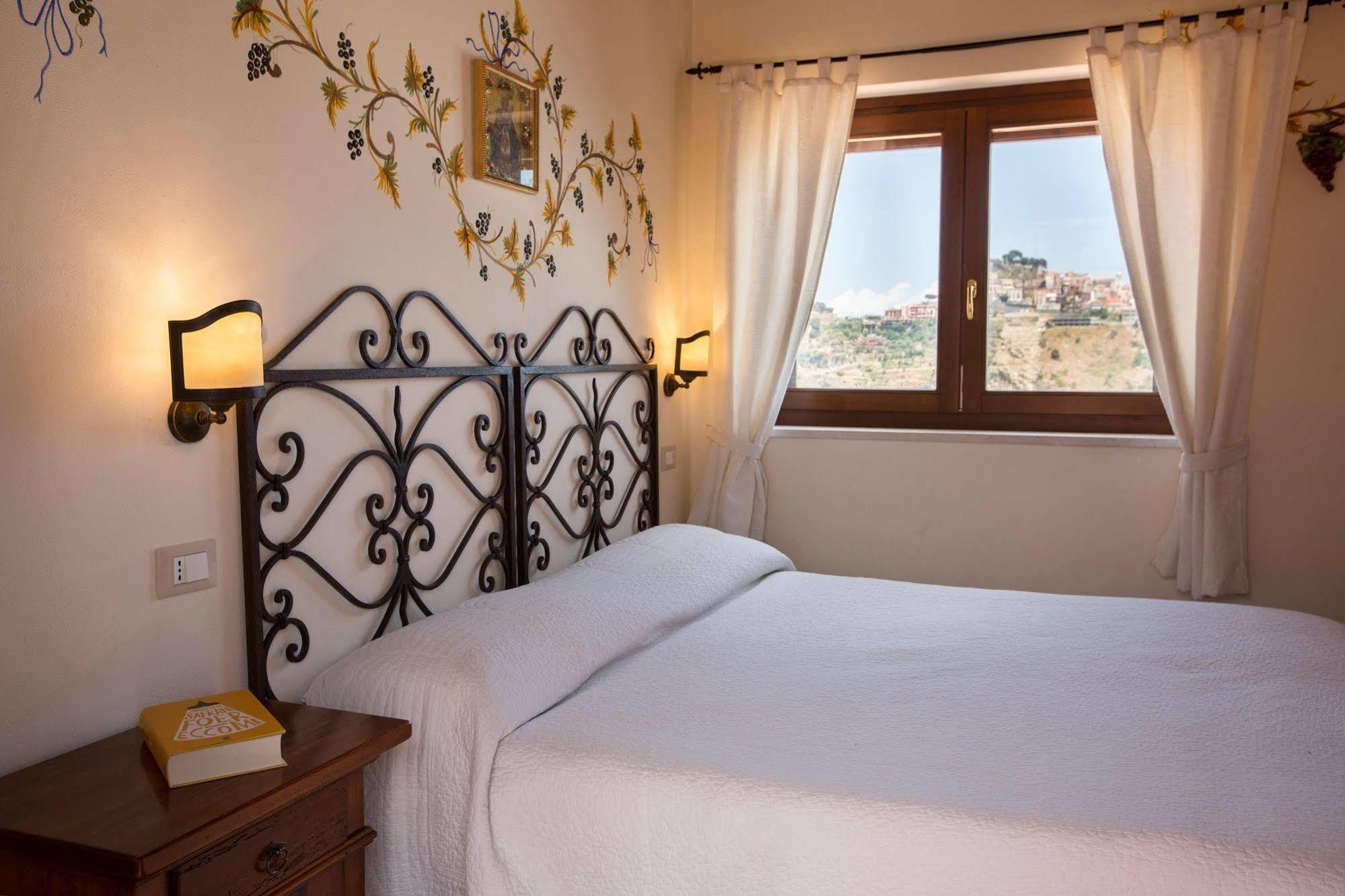 Il Casale Di Caterina Hotel Taormina Eksteriør billede