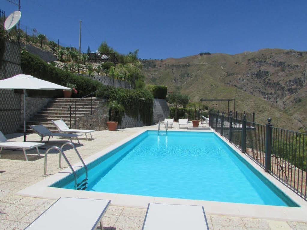Il Casale Di Caterina Hotel Taormina Eksteriør billede